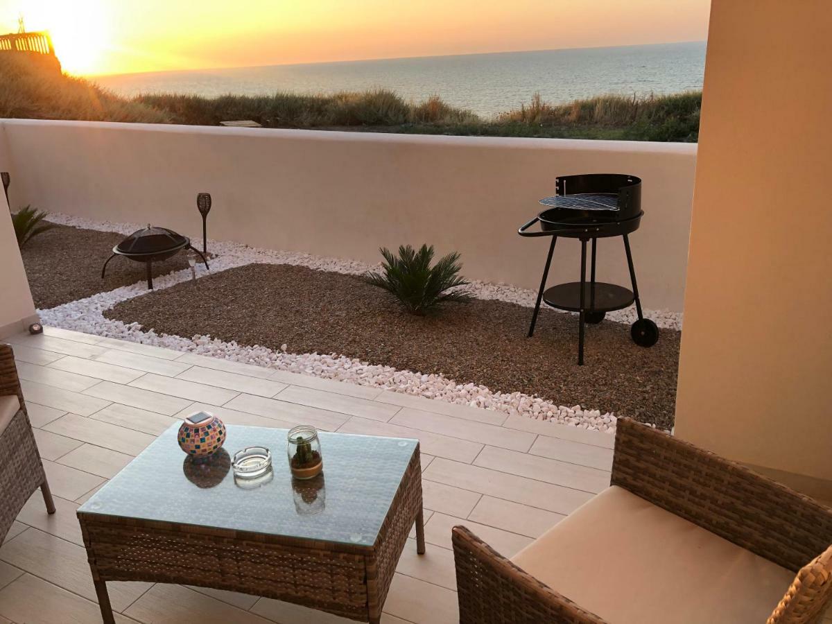 Apartment Tramonto Sea-Front 발레도리아 외부 사진